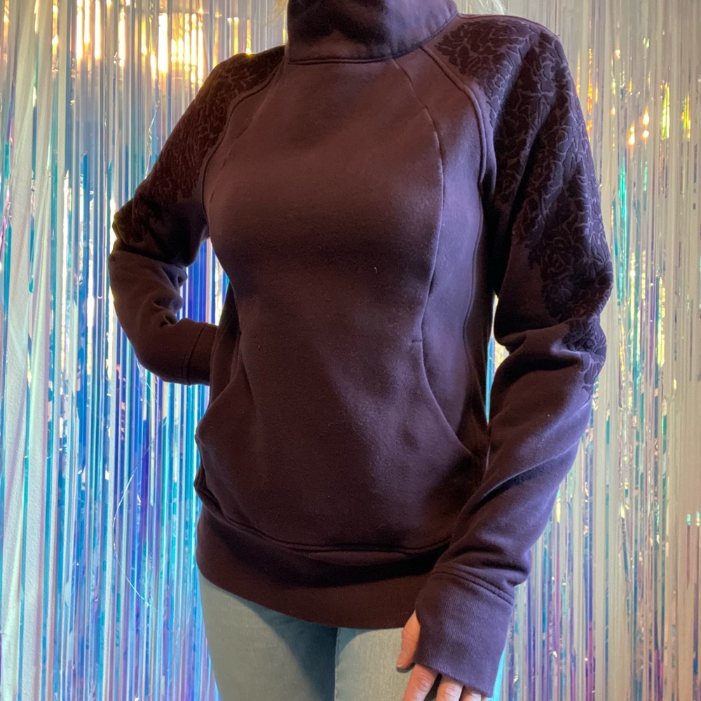 Lululemon • Floral Flock Velvet Detail Pullover Sweatshirt - Picture 5 of 15